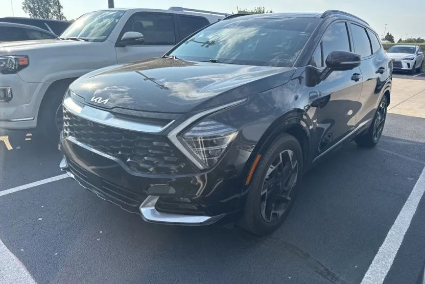 2023 Kia Sportage photo 1
