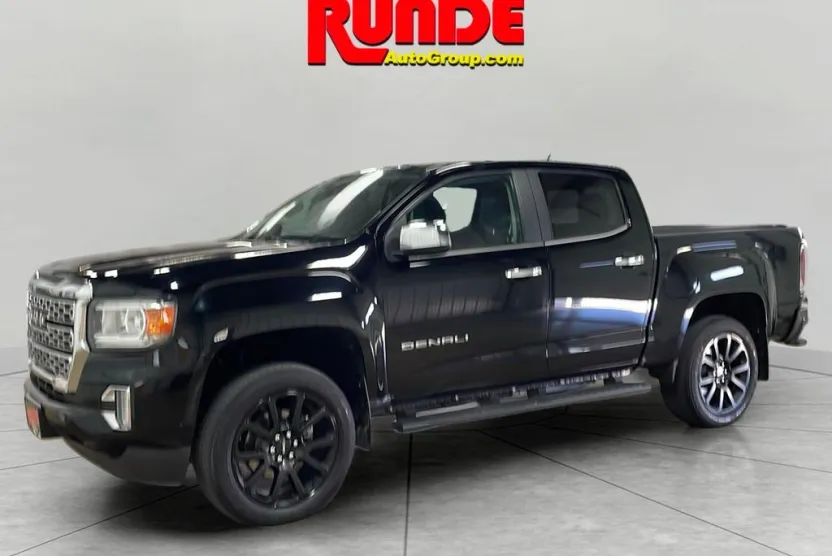 2022 Gmc Canyon Denali photo 1