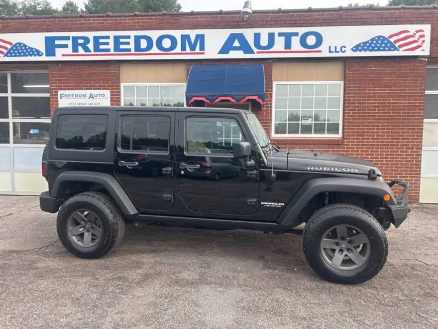 2017 Jeep Wrangler Unlimited Rubicon photo 1