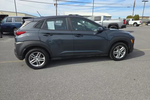 2019 Hyundai Kona SE photo 2