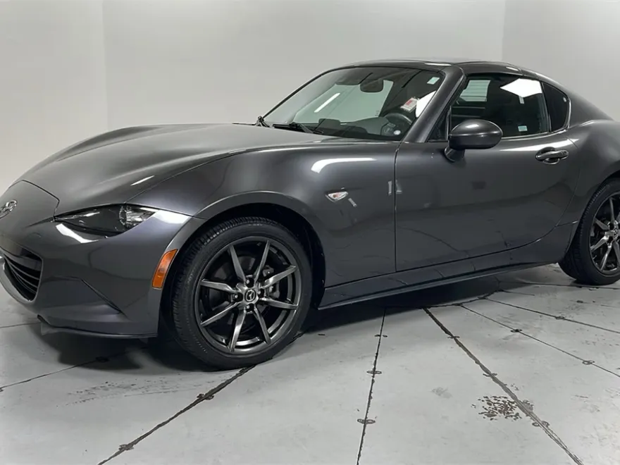 2017 Mazda MX-5 Miata RF Miata Grand Touring photo 1