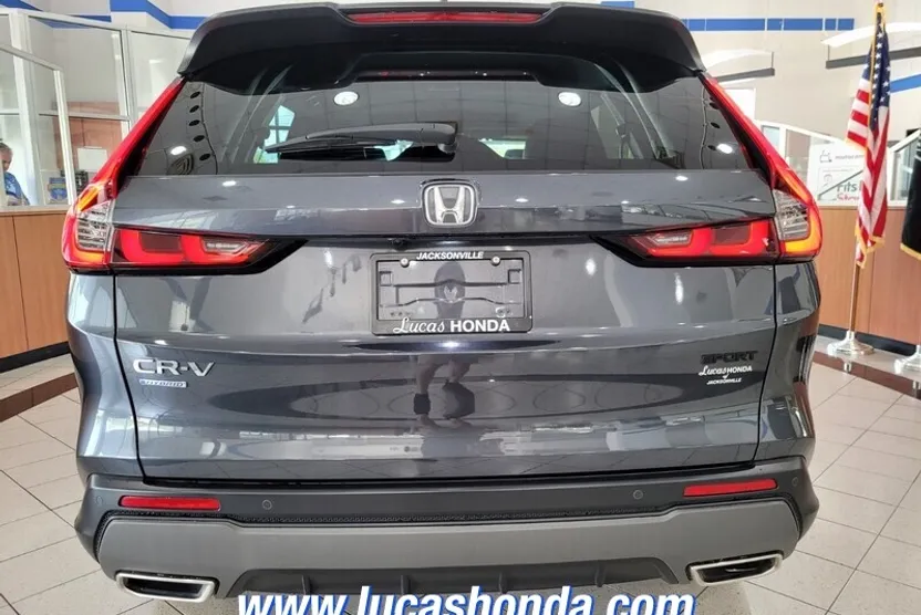 2024 Honda CR-V Sport-L photo 1