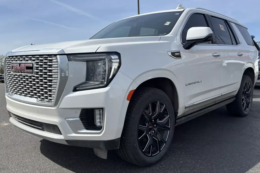 2024 Gmc Yukon Denali photo 1