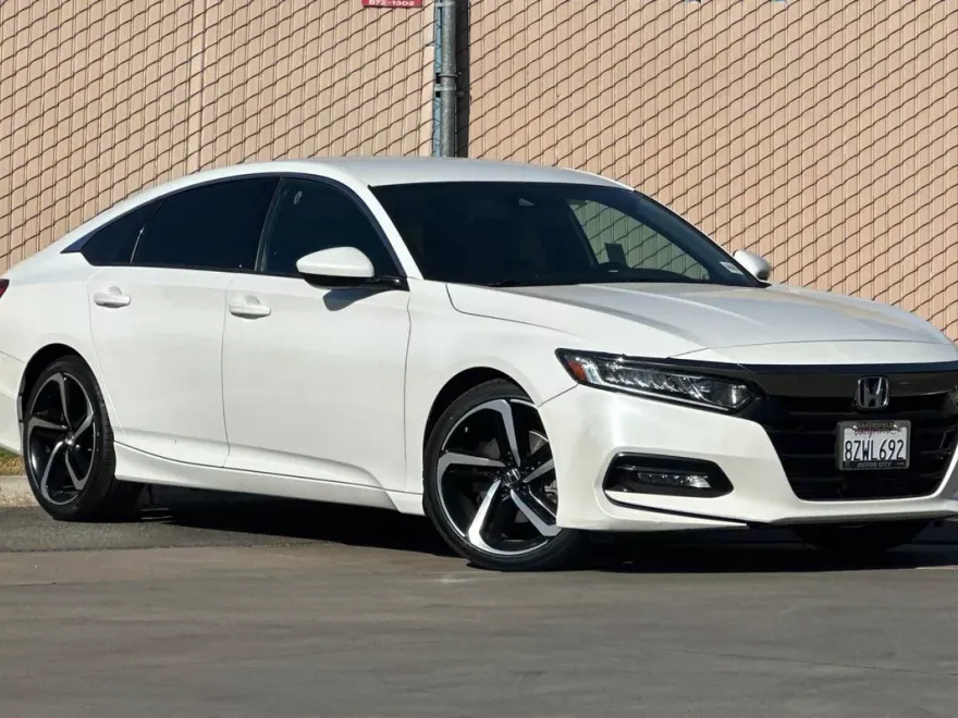 2018 Honda Accord Sport 1.5T photo 1