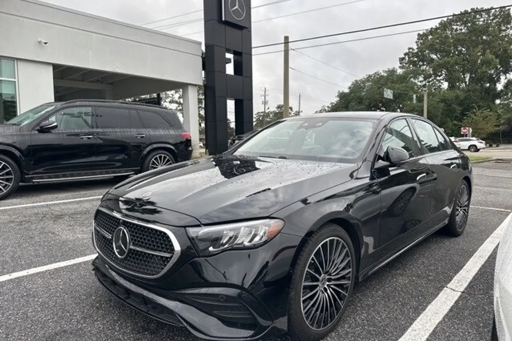 2025 Mercedes Benz E 350 photo 1