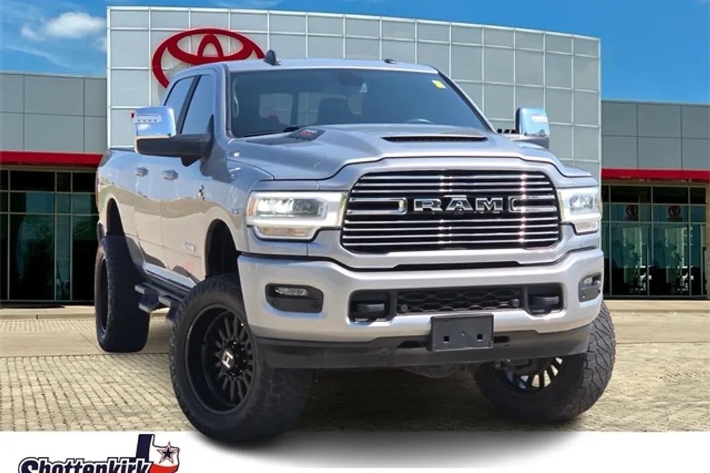 2023 Ram 2500 Laramie photo 1