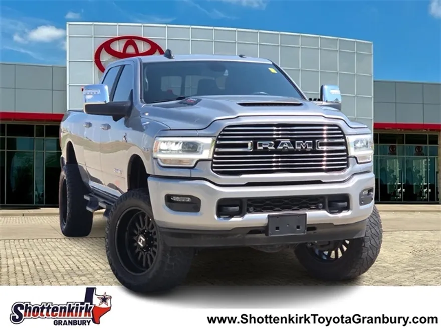 2023 Ram 2500 Laramie photo 1