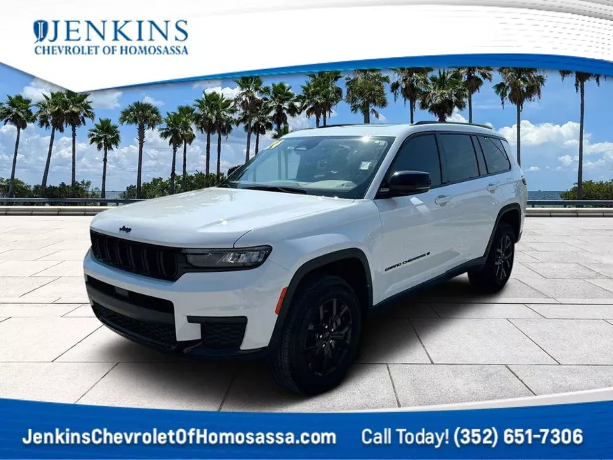 2024 Jeep Grand Cherokee Laredo Altitude X photo 1