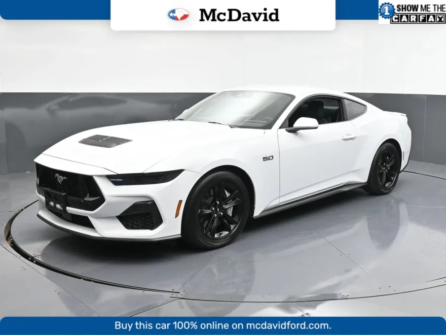 2025 Ford Mustang GT photo 1