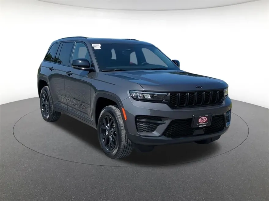 2025 Jeep Grand Cherokee Altitude X photo 1