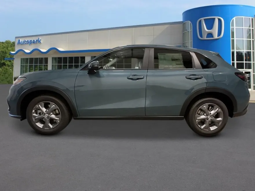2026 Honda HR-V LX photo 1