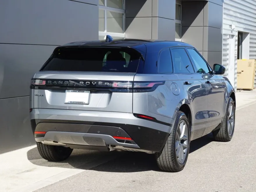 2026 Land Rover Range Rover Velar SE photo 1