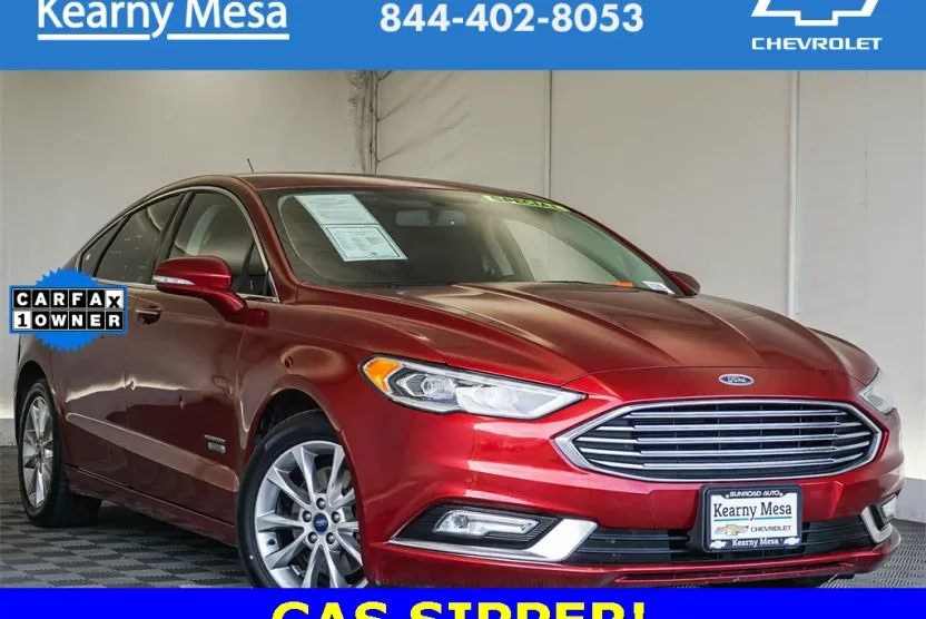 2017 Ford Fusion Energi SE photo 1