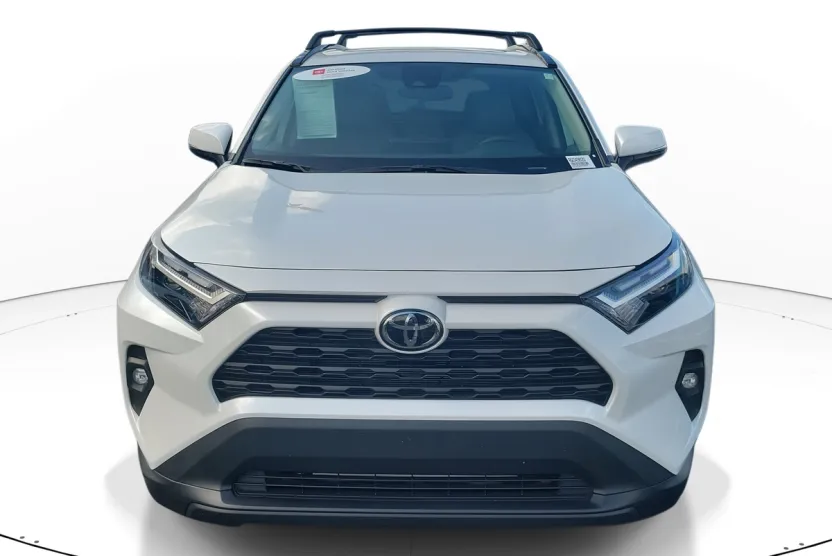 2024 Toyota RAV4 XLE Premium photo 1