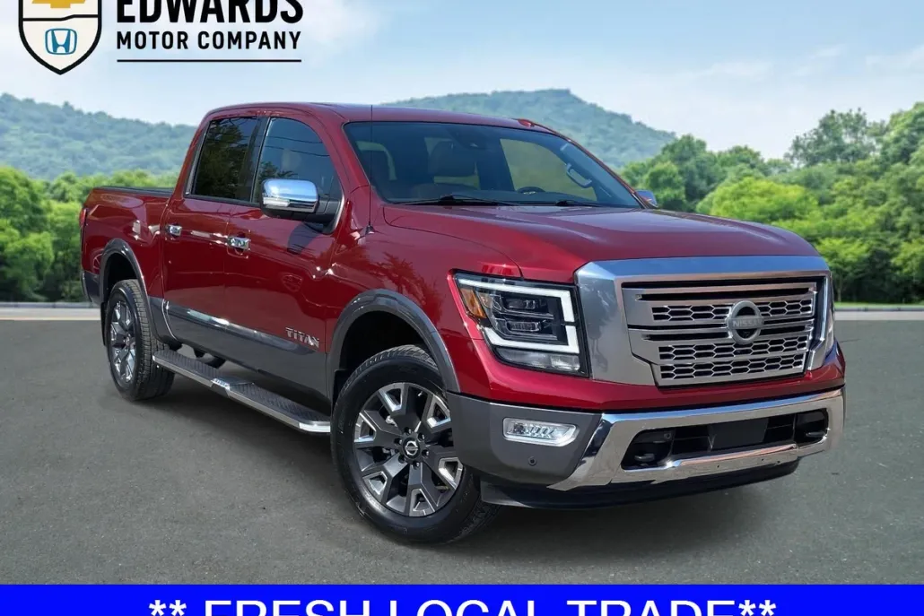 2021 Nissan Titan Platinum Reserve Crew Cab photo 1