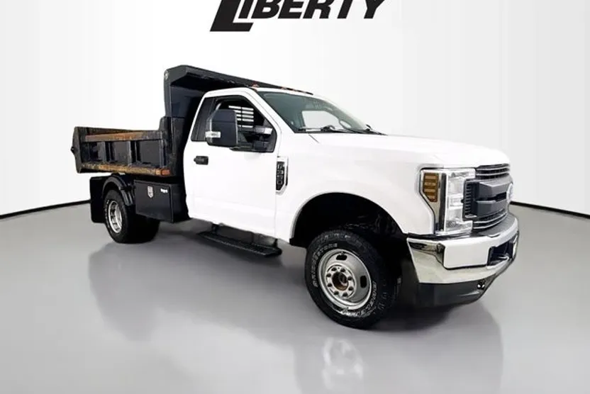 2019 Ford F-350 photo 1