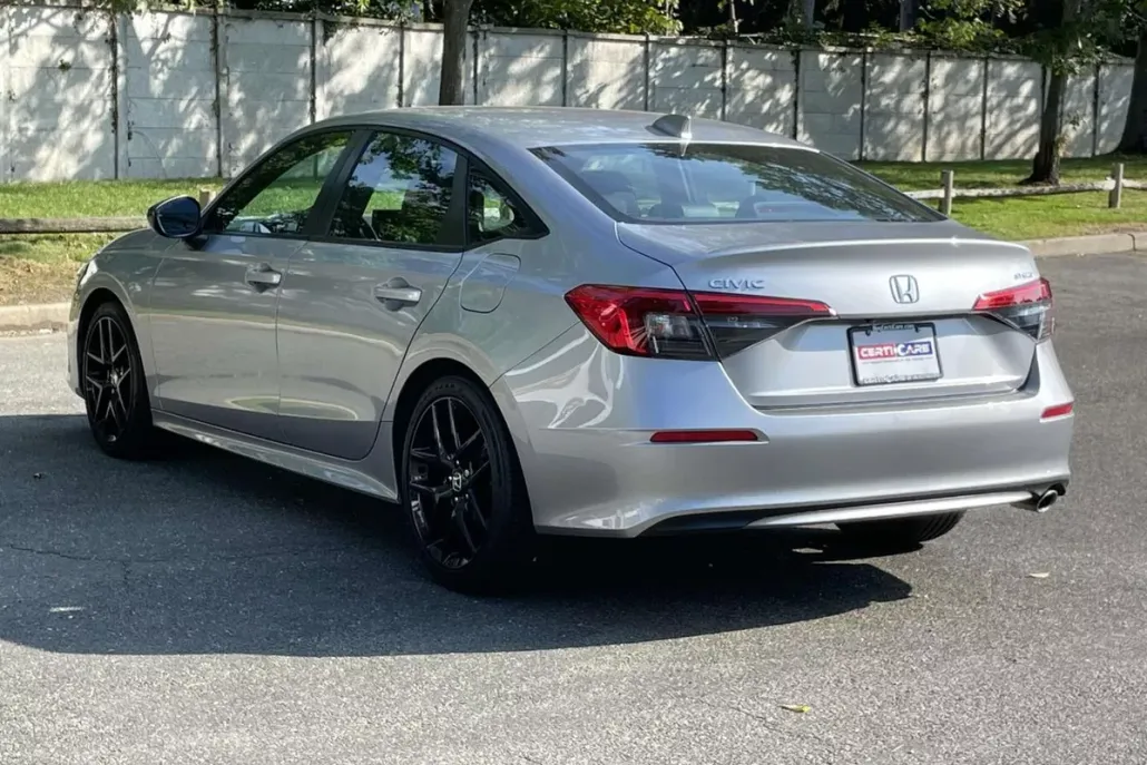 2022 Honda Civic Sport photo 1