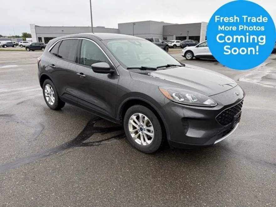 2020 Ford Escape SE photo 1