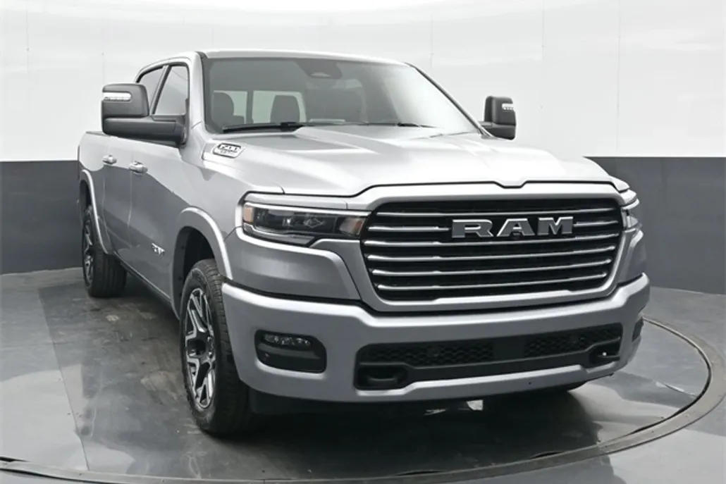 2025 Ram 1500 Laramie photo 1