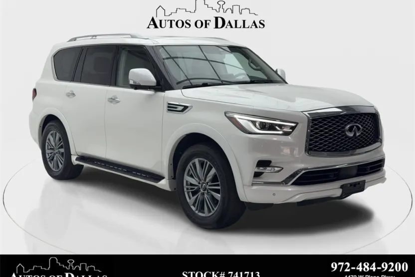 2022 Infiniti QX80 Luxe photo 1
