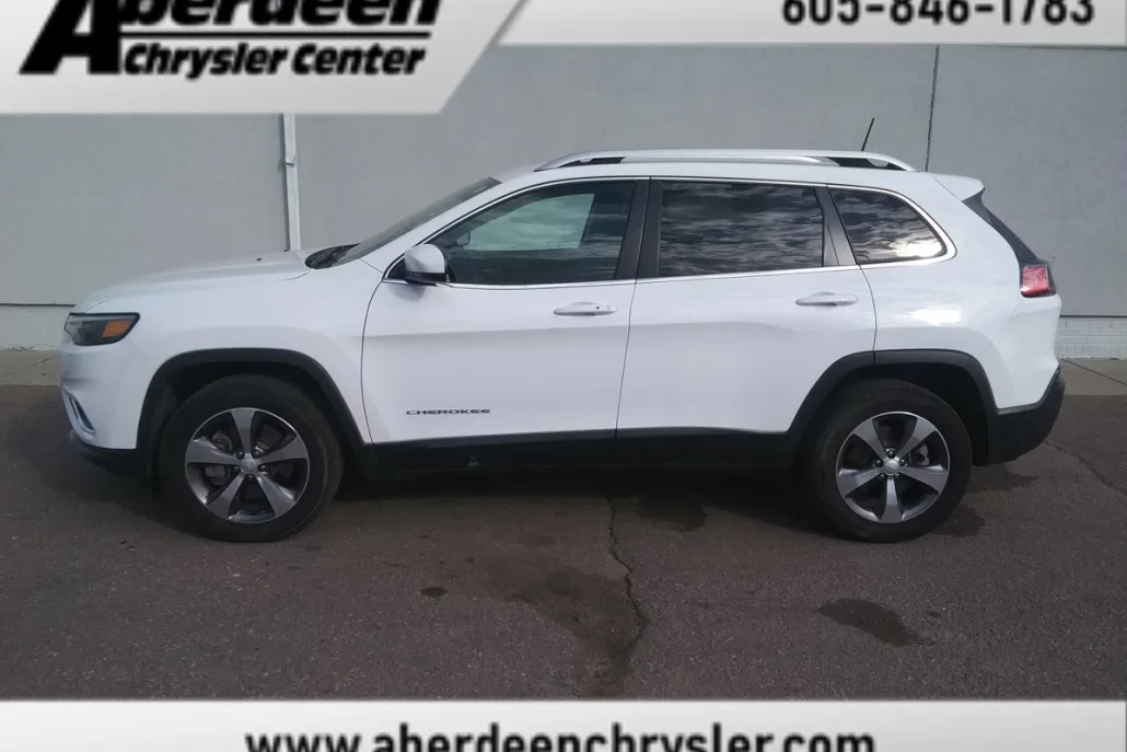 2019 Jeep Cherokee Limited photo 1