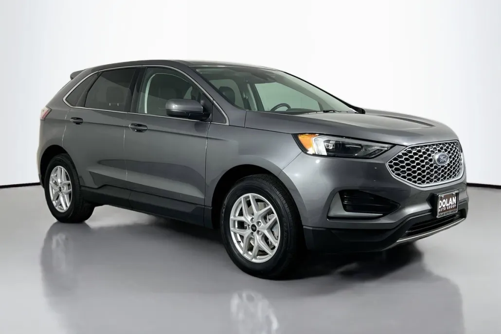 2024 Ford Edge SEL photo 1