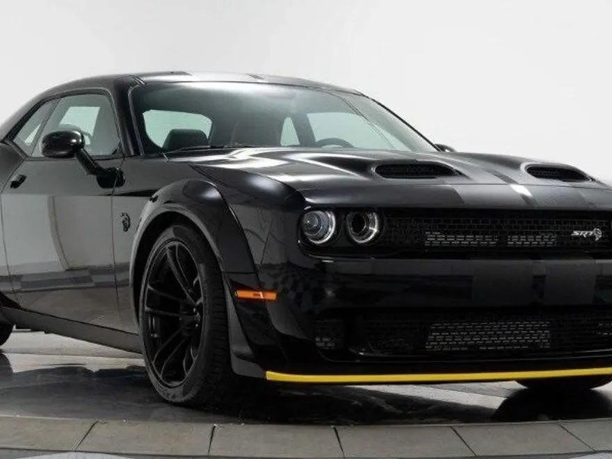 2022 Dodge Challenger SRT8 Hellcat Redeye Widebody photo 1