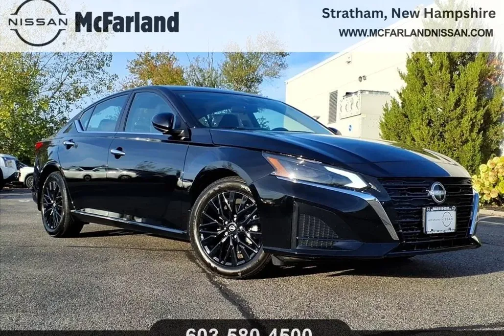 2025 Nissan Altima 2.5 SV photo 1