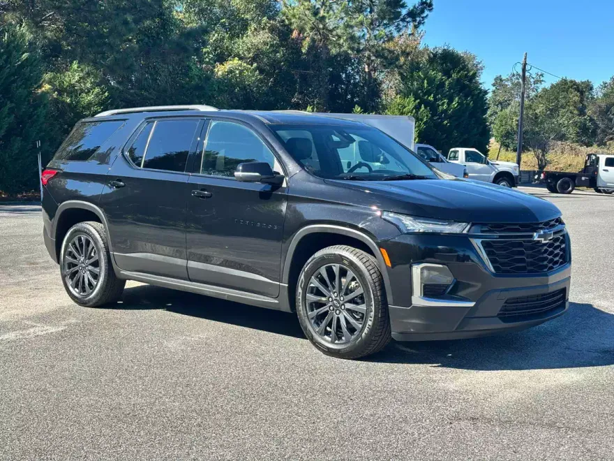2022 Chevrolet Traverse RS photo 1