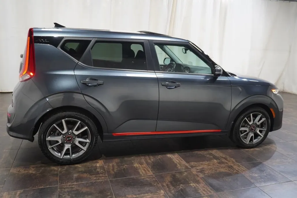 2020 Kia Soul GT-Line Turbo photo 1