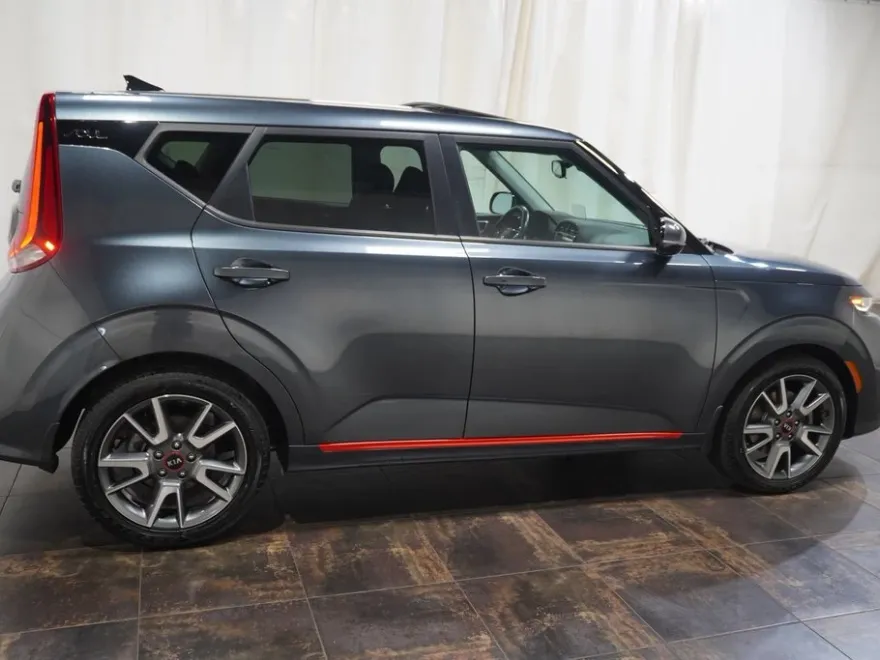 2020 Kia Soul GT-Line Turbo photo 1