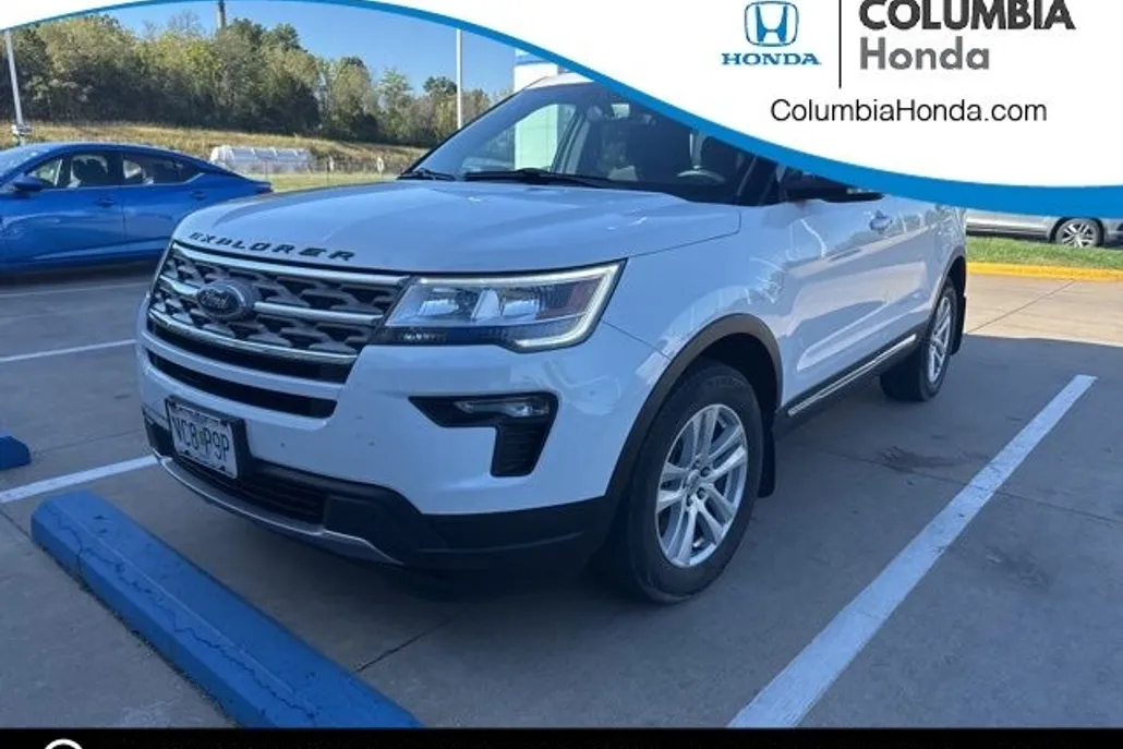 2018 Ford Explorer XLT photo 1