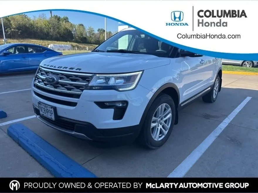 2018 Ford Explorer XLT photo 1