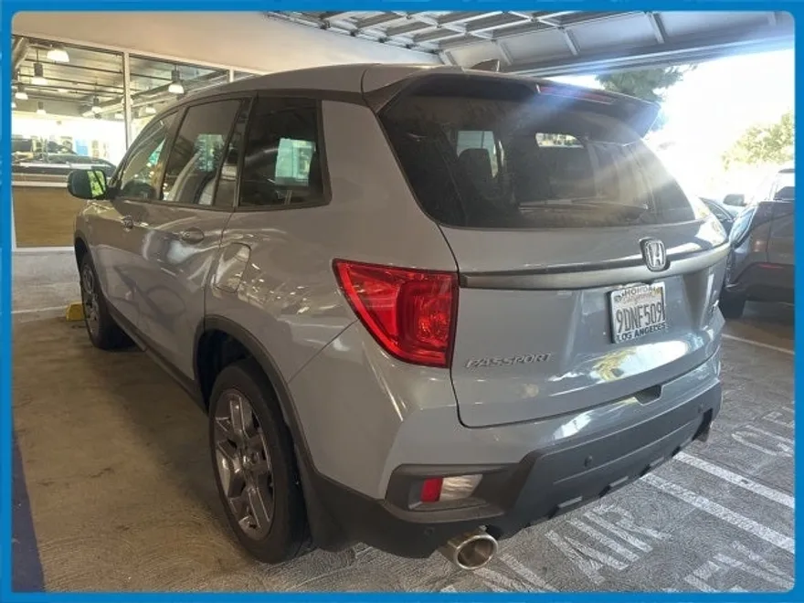 2022 Honda Passport EX-L photo 1