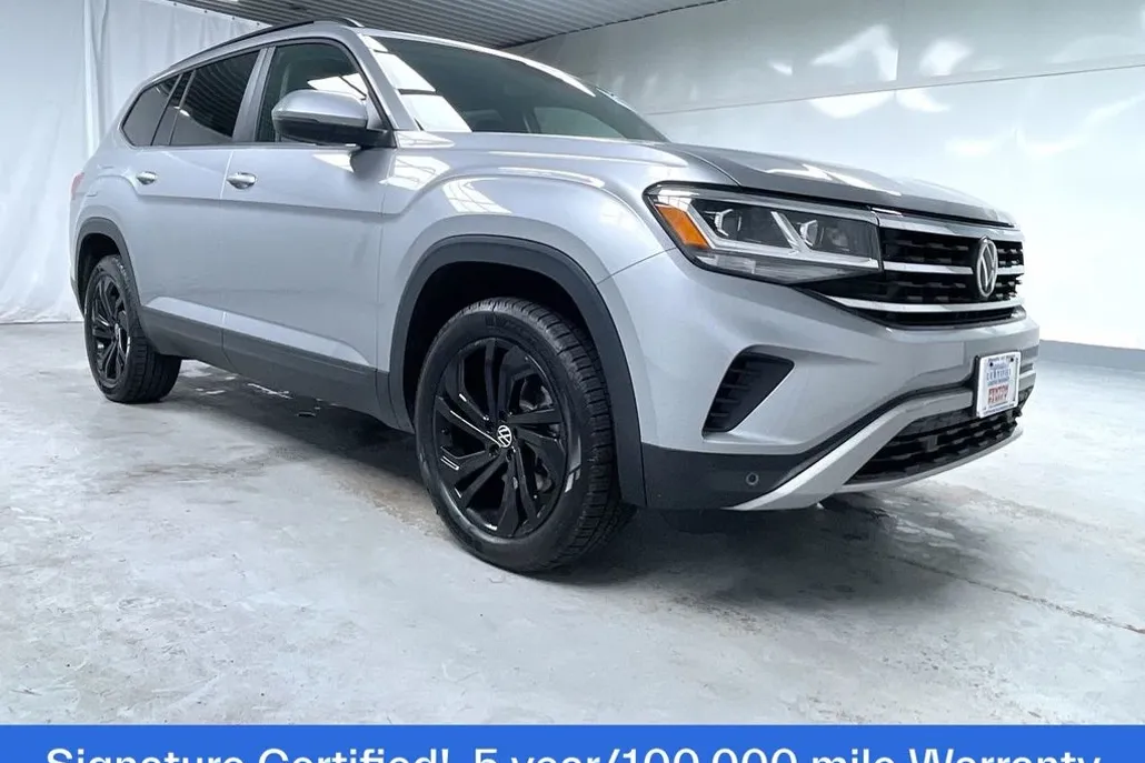 2022 Volkswagen Atlas SE Technology photo 1