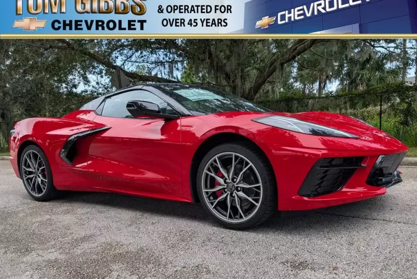 2026 Chevrolet Corvette Stingray 2LT photo 1