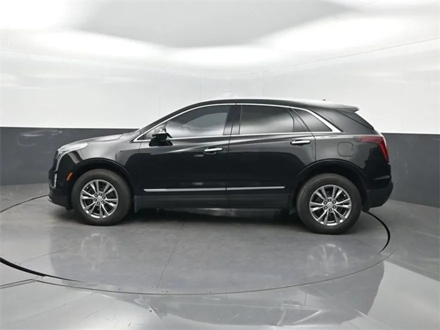 2022 Cadillac XT5 Premium Luxury photo 1