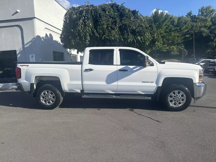 2017 Chevrolet Silverado 2500HD Work Truck photo 1