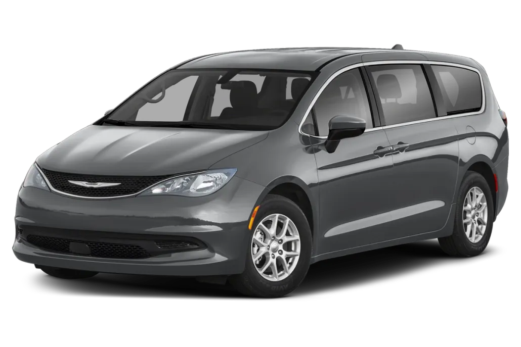 2021 Chrysler Voyager LX photo 1