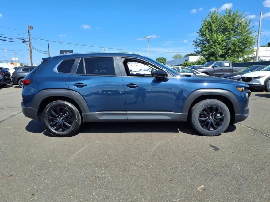 2025 Mazda CX-50 2.5 S Premium photo 1