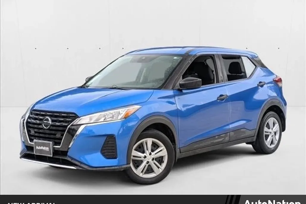 2021 Nissan Kicks S photo 1