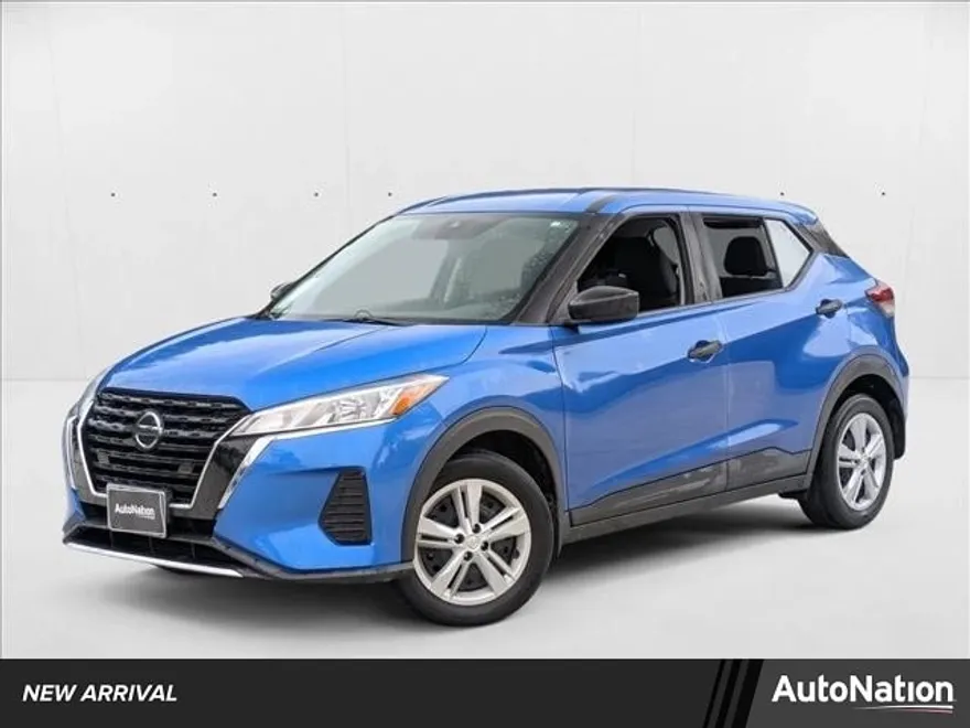 2021 Nissan Kicks S photo 1