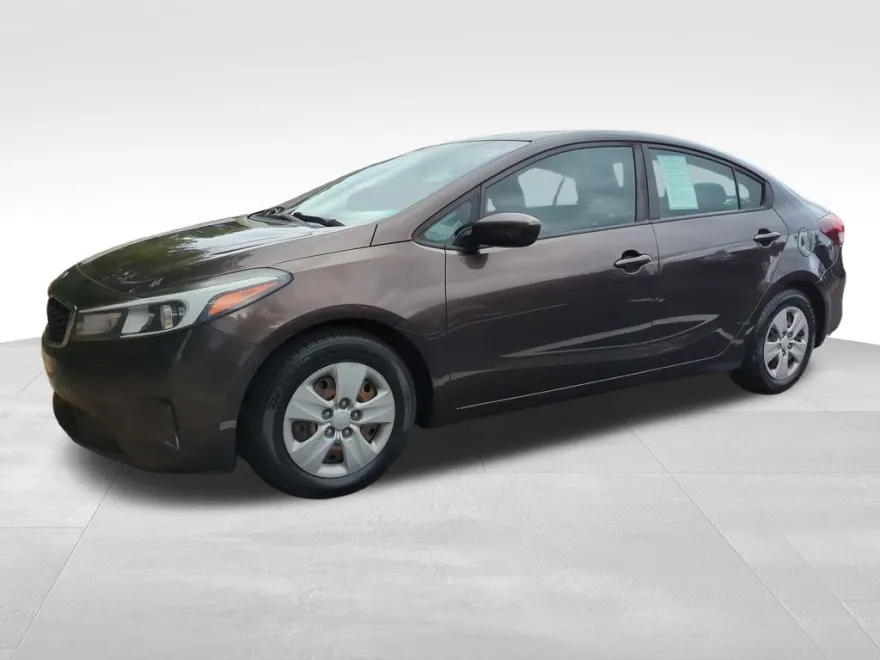 2018 Kia Forte LX Base photo 1