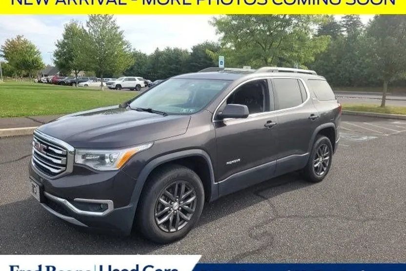 2017 Gmc Acadia SLT photo 1