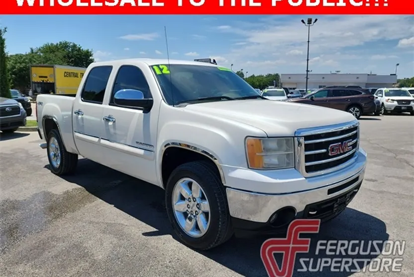 2012 Gmc Sierra 1500 SLT photo 1