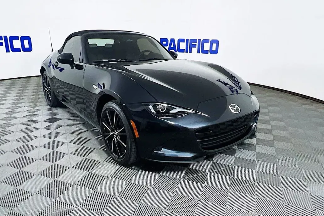 2024 Mazda MX-5 Miata Miata Grand Touring photo 1