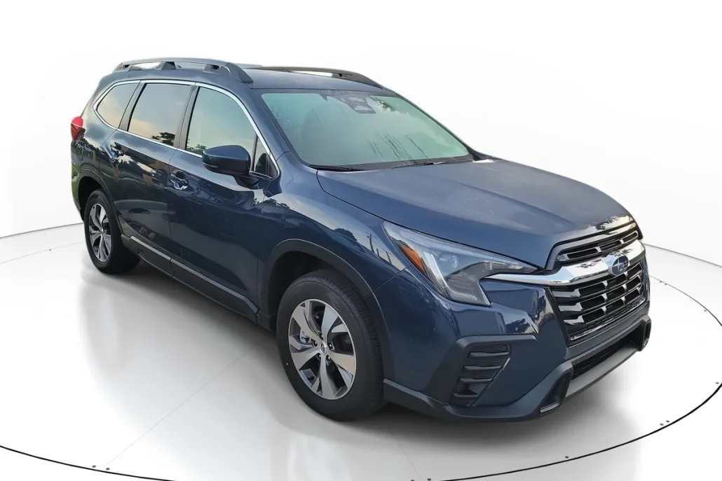2025 Subaru Ascent Premium photo 1