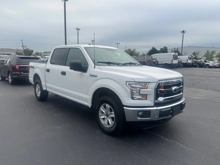 2016 Ford F-150 XLT photo 1