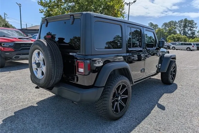 2021 Jeep Wrangler Unlimited Sport S photo 1