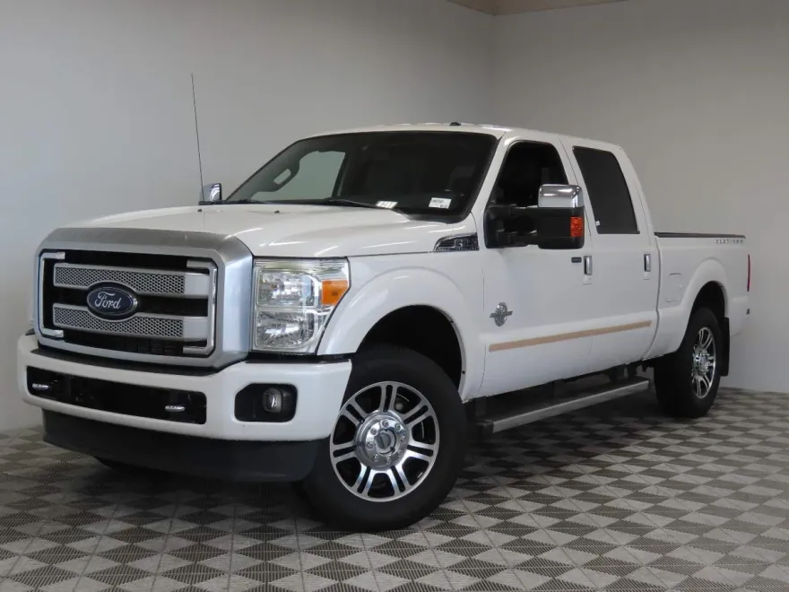 2015 Ford F-250 Platinum photo 1